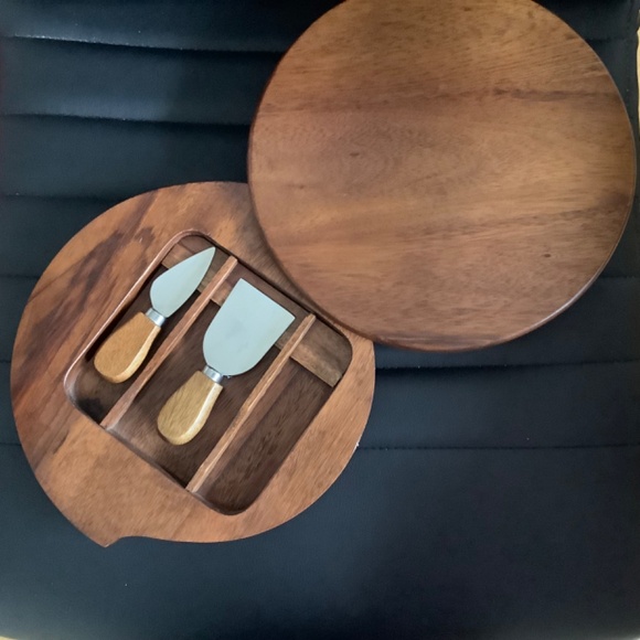 The Cellar - Cheese Board Set - Picture 3 of 7